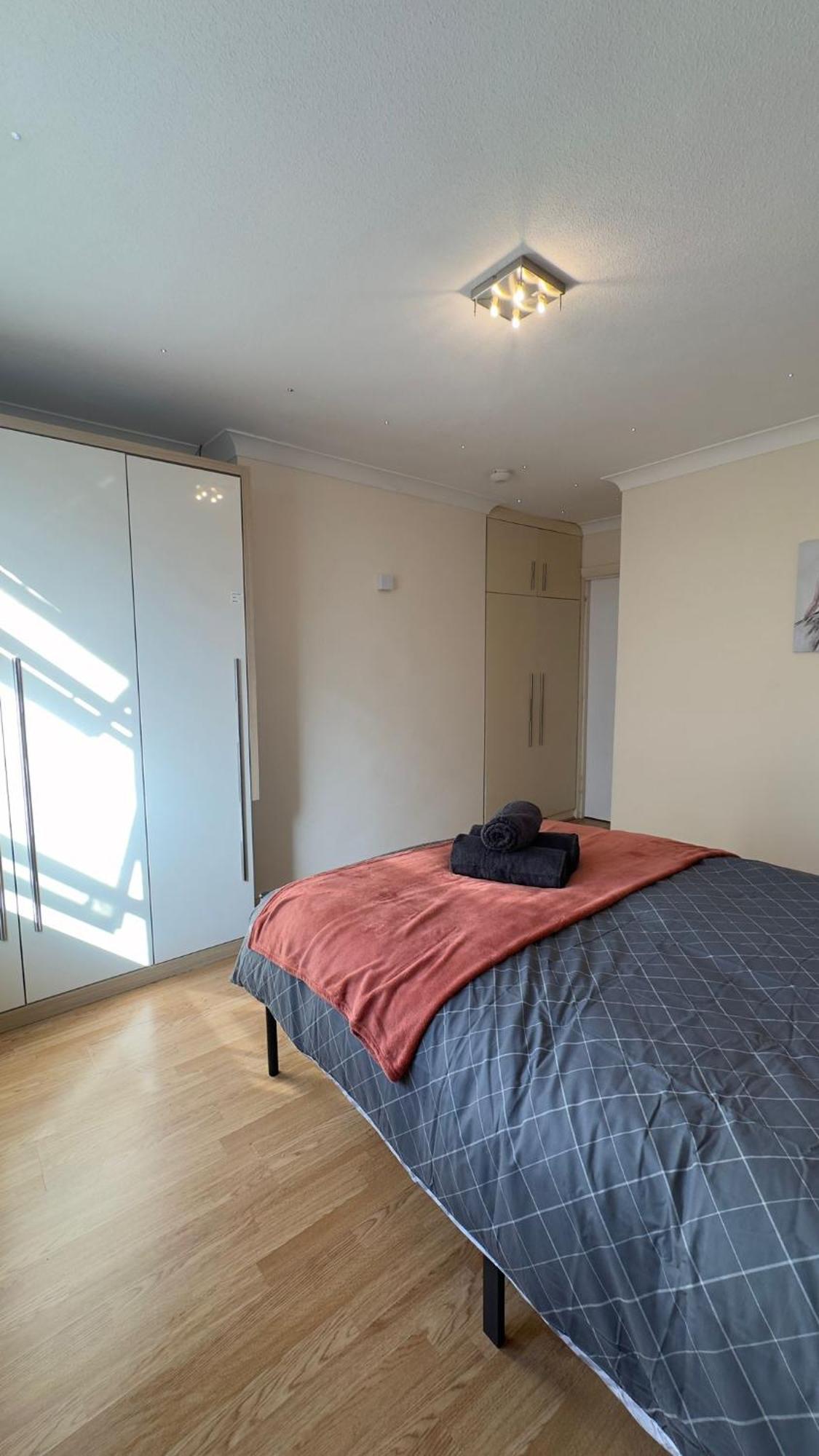 25 Minutes To Central London Rooms 35 Exterior photo