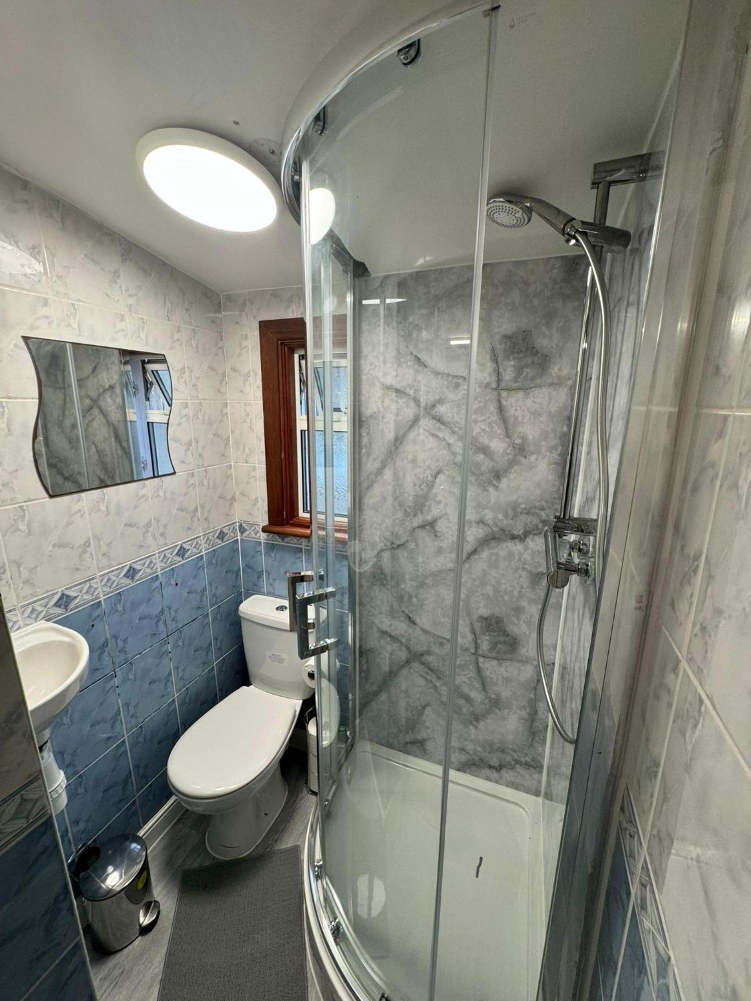 25 Minutes To Central London Rooms 35 Exterior photo